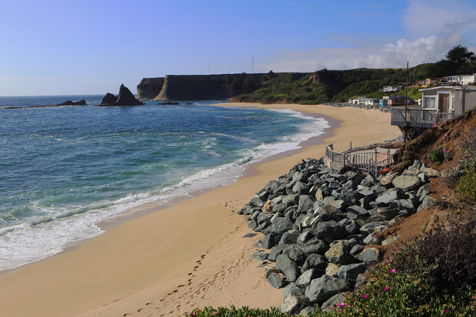 Martins Beach in California has been at the center of a battle over private ownership and public access. Credit Jim Wilson/The New York Times