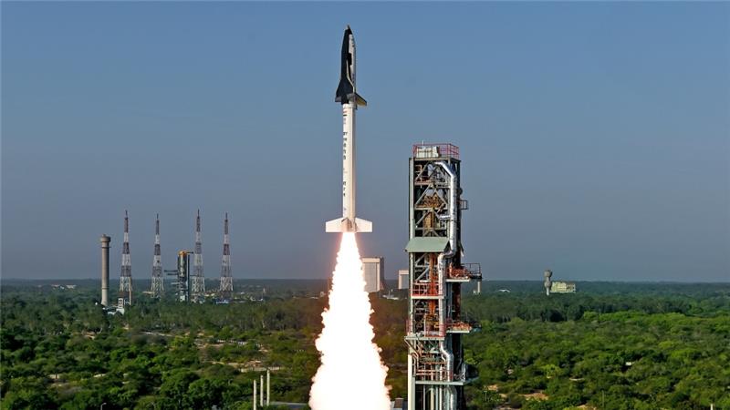 India launches Mini Space Shuttle