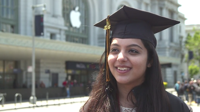 Indian-American teenager Anusha Khan gets Apple scholarship for her app RemindM