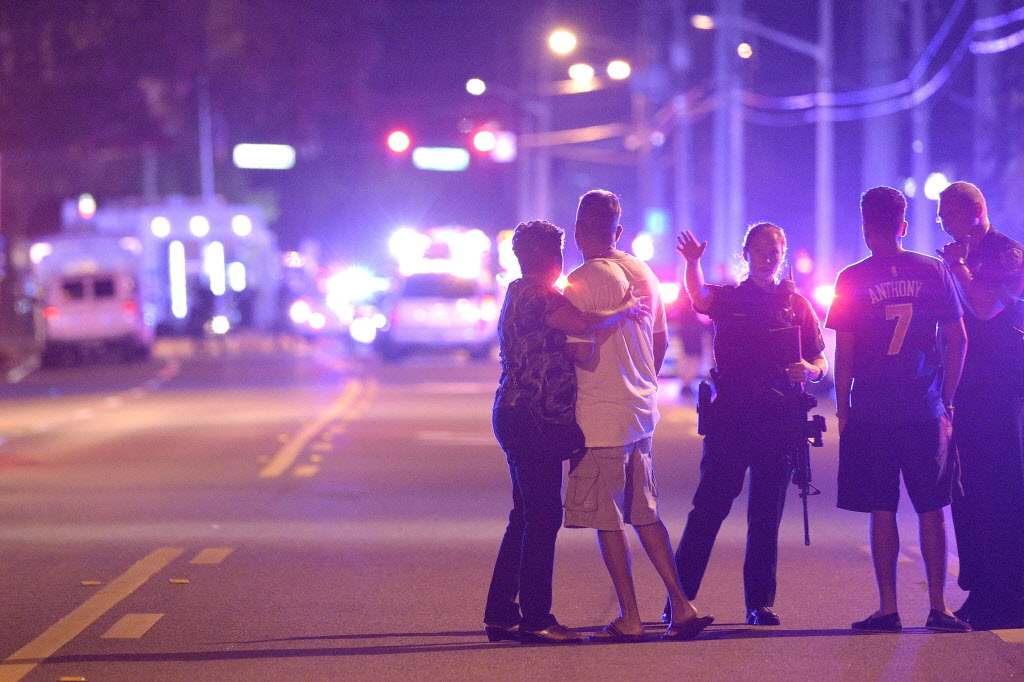 Gunman who killed 50 in Florida pledged allegiance to ISIS