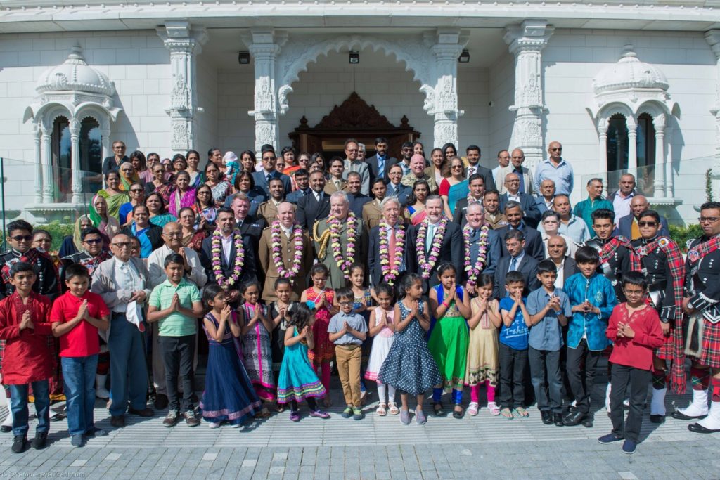 Armed forces celebrate Raksha Bandhan at Shree Swaminarayan Mandir in London. PC: www.swaminarayangadi.com
