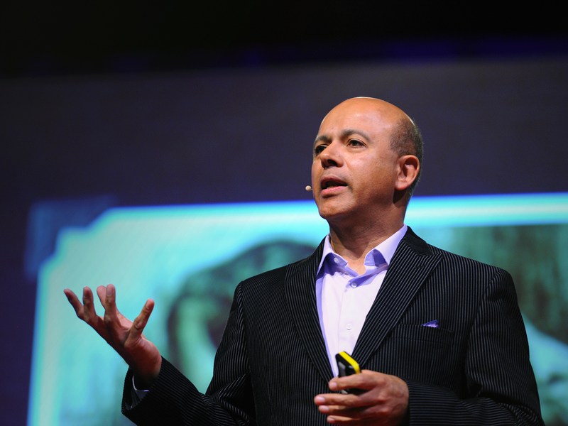 Abraham Verghese selected by President Obama for National Humanities Medal