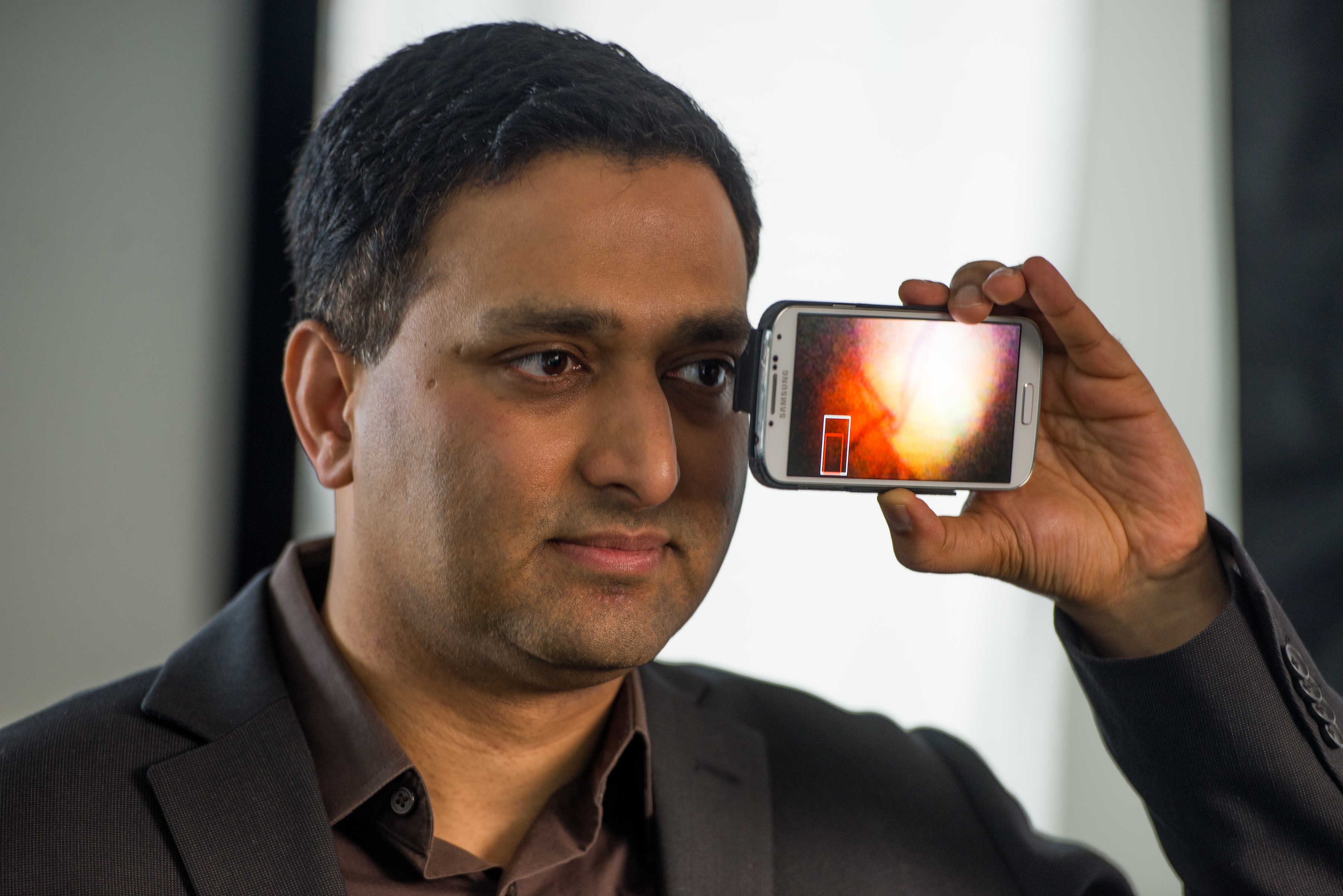Ramesh Raskar awarded $500,000 MIT Prize