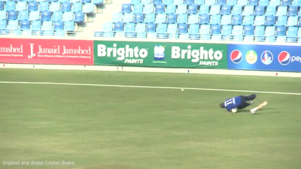 Watch what happens when Liam Thomas looses his prosthetic leg on the cricket field