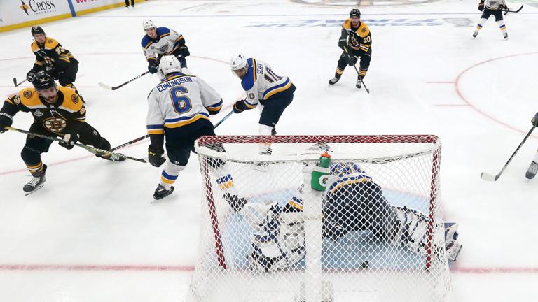 Bruins overcome rust to beat Blues 4-2 in NHL Stanley Cup Final Game 1