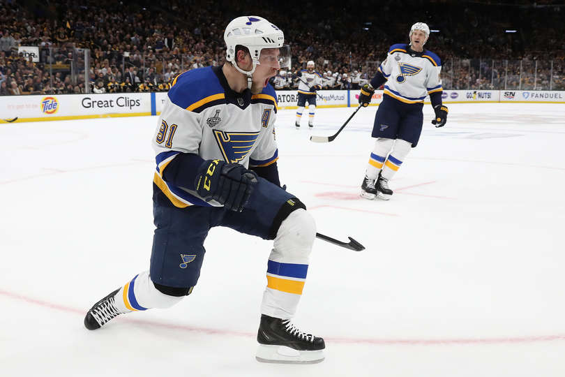 Blues stun Bruins 3-2 in OT of NHL Stanley Cup Final Game 2