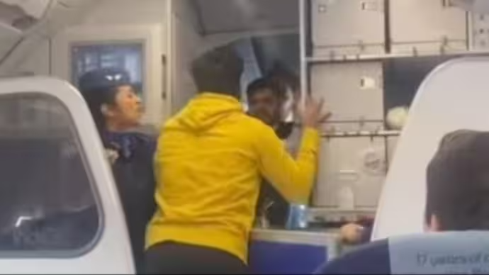 IndiGo passenger assaults pilot after a 13-hour delay