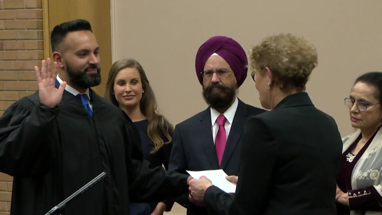 Vikram Singh Vilkhu becomes New York’s first Sikh elected judge