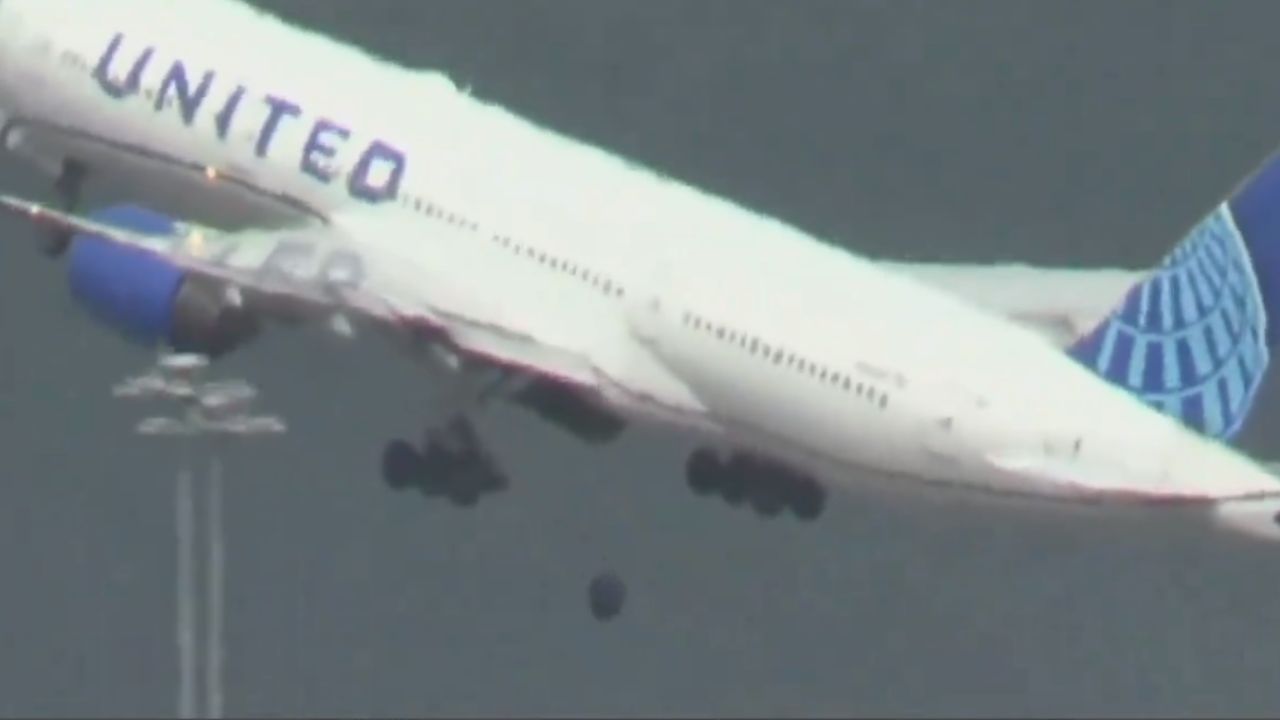 Investigation launched as tire falls off United Airlines jet during takeoff