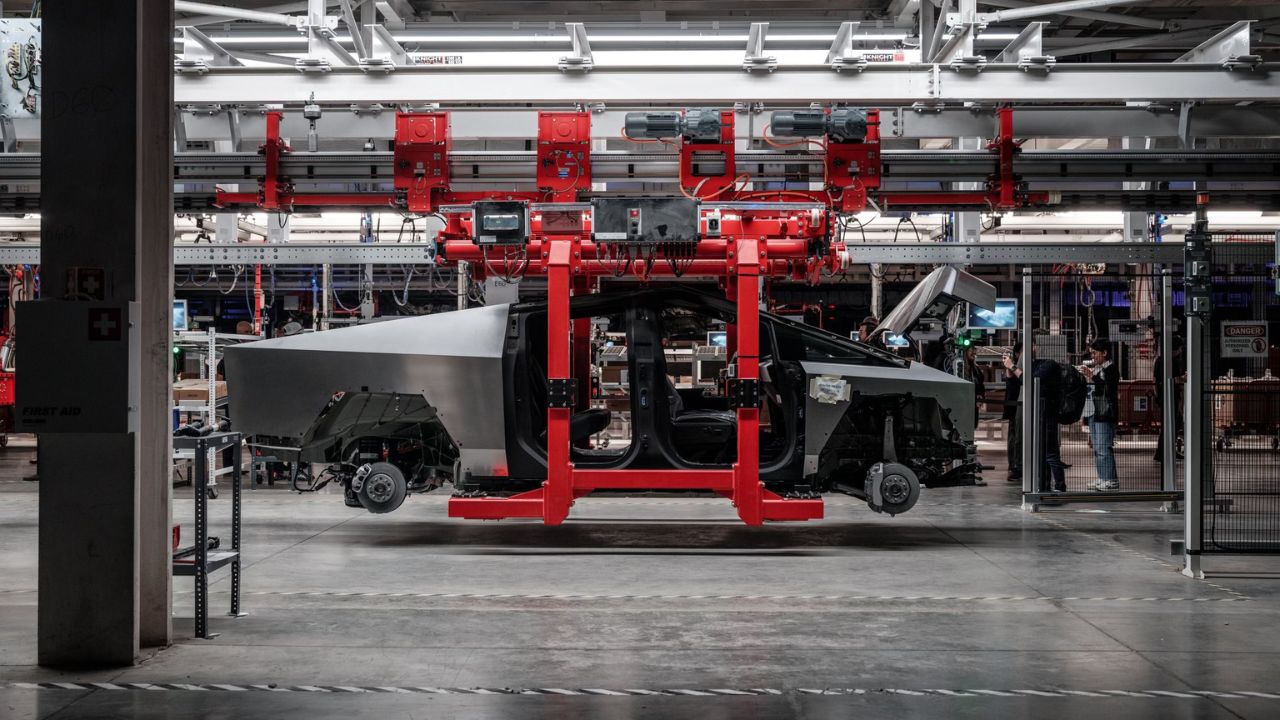 Tesla plans $2-$3 billion electric car plant in India
