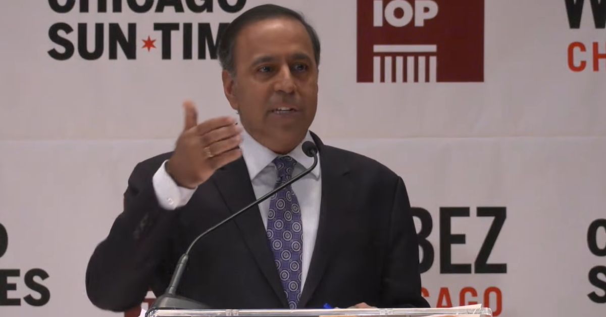 Krishnamoorthi stresses achievements in first Illinois Democratic Senate debate