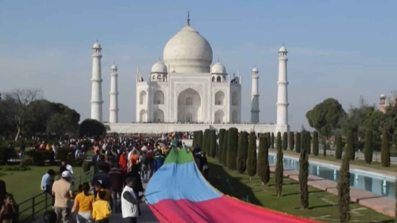 Homeland Security uses Taj Mahal imaging to promote deportation