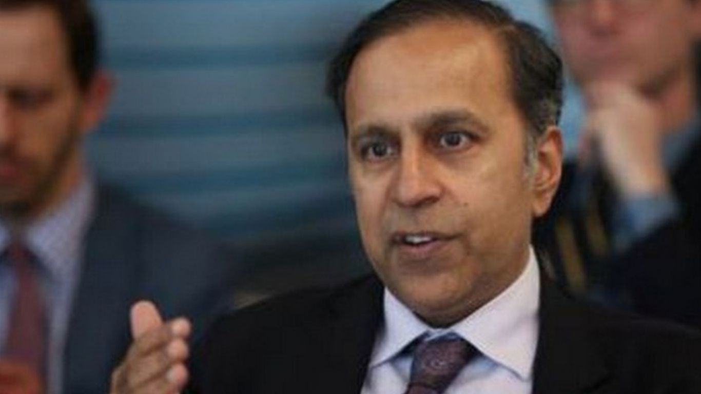 Krishnamoorthi, Khanna seek Trump removal over Iran threats
