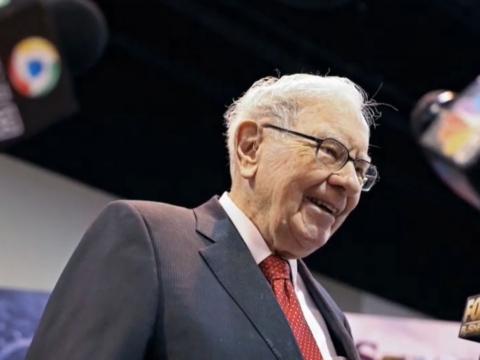 Warren Buffett and Stephen Curry's charity lunch up for auction