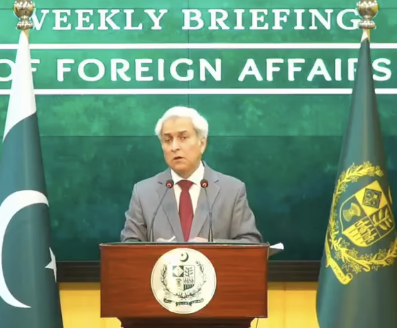 Pakistan brokers overnight ceasefire proposal between U.S. and Iran as Trump’s deadline looms