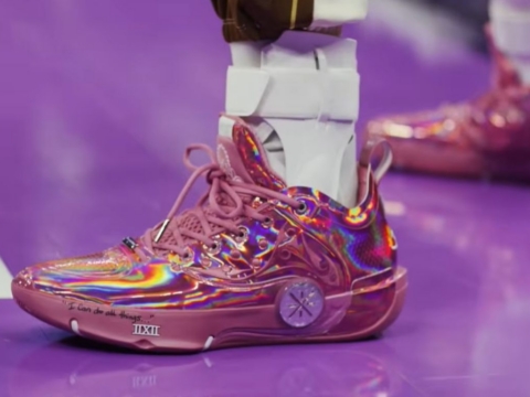 Stephen Curry signs landmark 10-year deal with Li-Ning