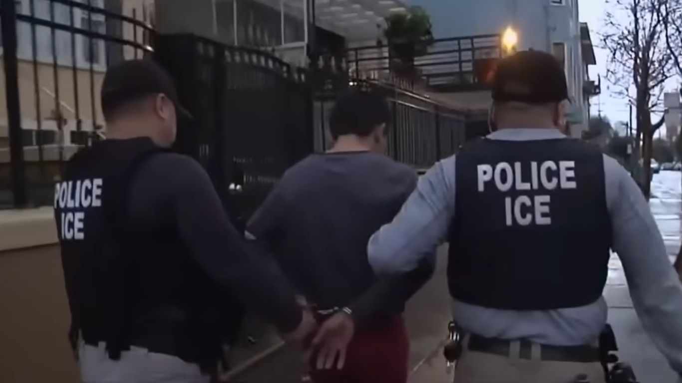 Judge blocks ICE courthouse arrests nationwide