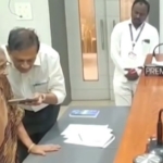 A 95-year-old woman gives up US citizenship to die as an Indian