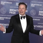 Elon Musk becomes the world’s first trillionaire as SpaceX's valuation tops $2 trillion