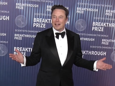 Elon Musk becomes the world’s first trillionaire as SpaceX's valuation tops $2 trillion