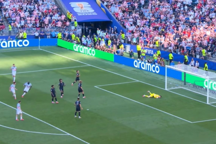 Belgium crushes the US 4-1, reaches World Cup quarterfinals