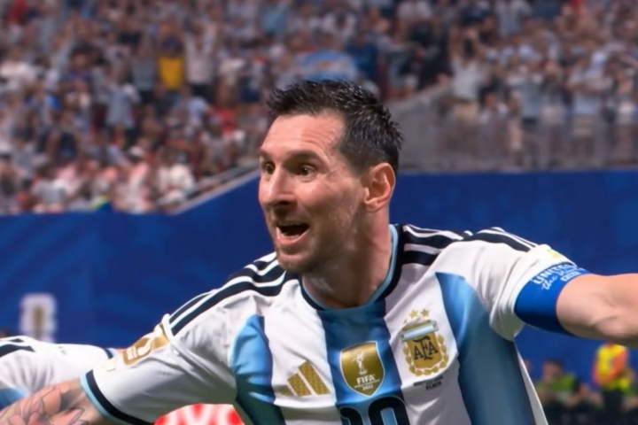 Argentina stuns Egypt with dramatic World Cup comeback