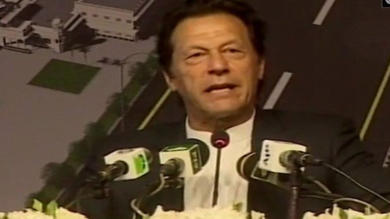 Pakistan Supreme Court orders Imran Khan moved to hospital