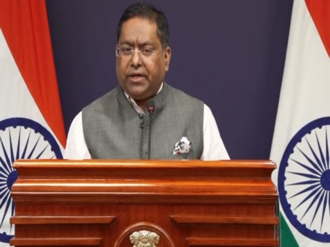 India seeks forward-looking Bangladesh ties