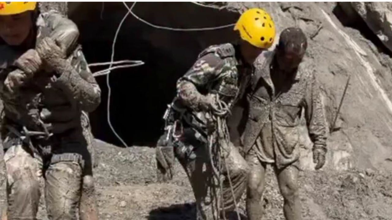 Nepal tunnel Rescue brings hope after deadly floods