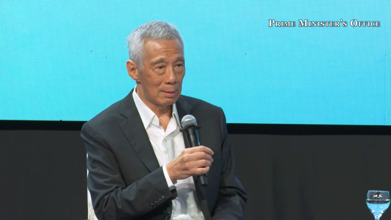 Singapore’s Lee urges unity after anti-Indian remarks